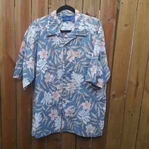 Men's Hawaiian print shirt